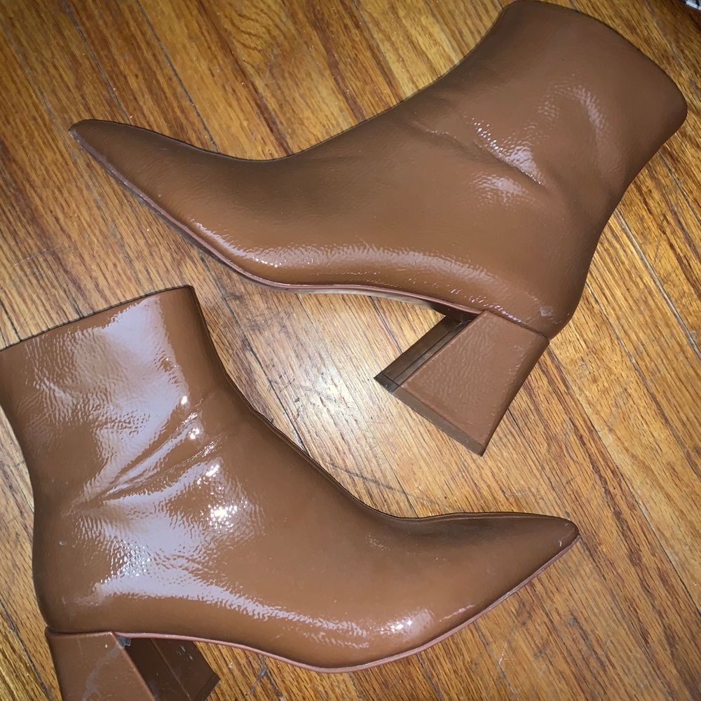 Steve Madden cognac patent boots